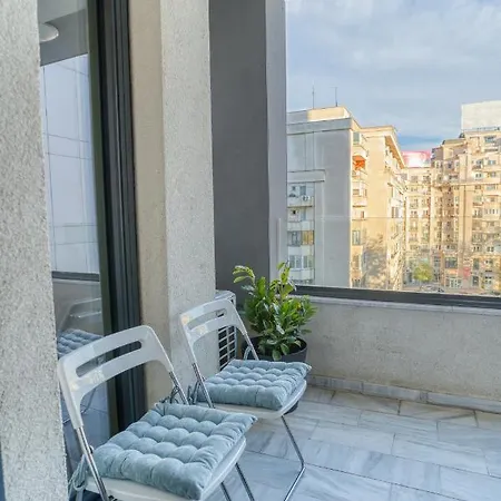Comfort: 1br In Union Plaza Building *