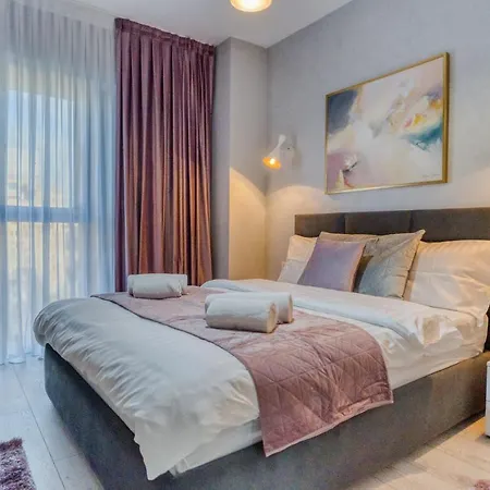 Comfort: 1br In Union Plaza Building * Bukarest
